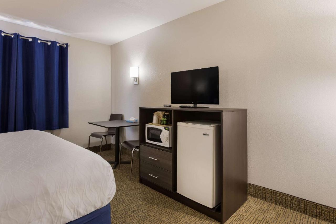 Rodeway Inn Branson, Brick House المظهر الخارجي الصورة