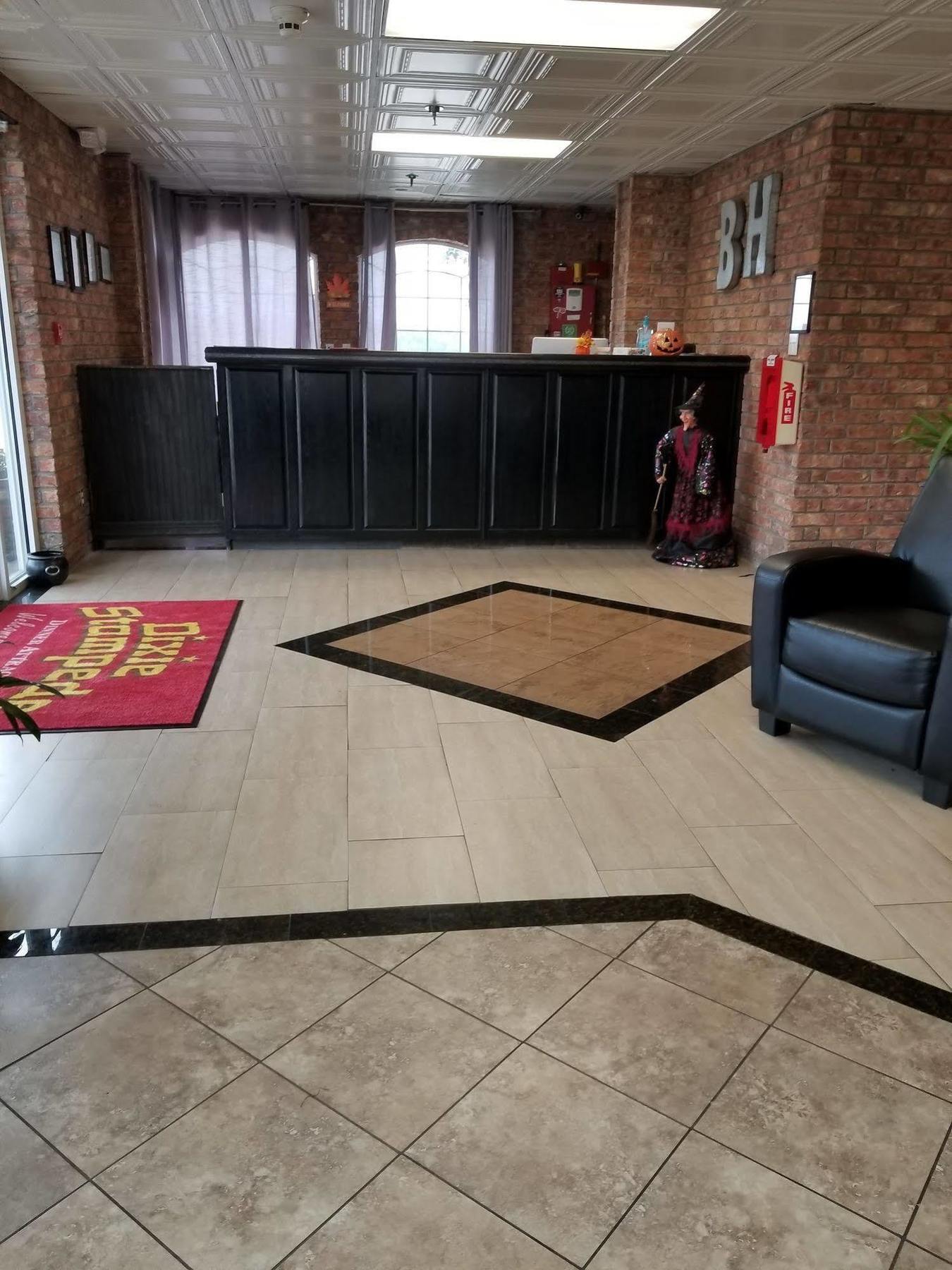 Rodeway Inn Branson, Brick House المظهر الخارجي الصورة